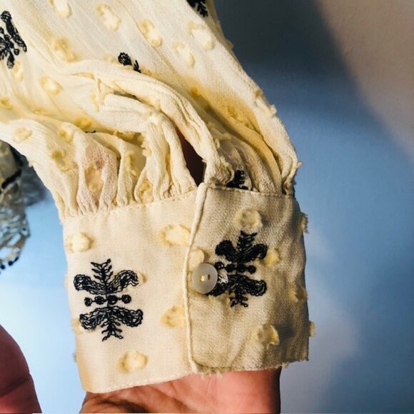 Zara High-Neck Blouse – Size S – Tan – Long Sleeve – Elegant & Versatile - Picture 7 of 7